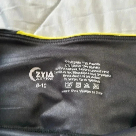 Zyia Active Neon Yellow Metallic Black Light N Tight Leggings Size 8/10 - Picture 3 of 5